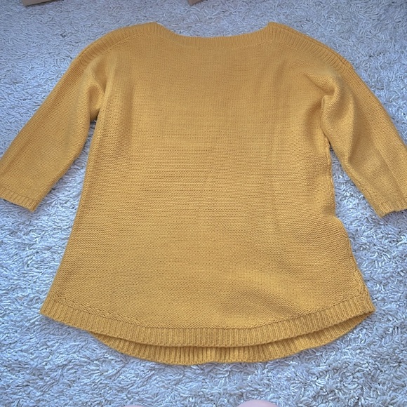 Dress Barn, Mustard Yellow tunic sweater, 3/4 sleeves, zipper detail, size L - Picture 6 of 7